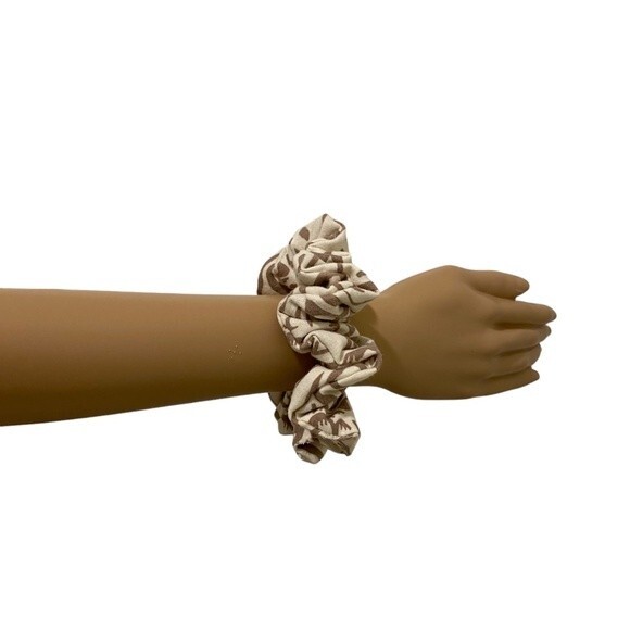 Hair Scrunchie. Multicolor.  XL. Tiger Print. Brown/Cream. Animal Print. Chic. - Picture 6 of 10